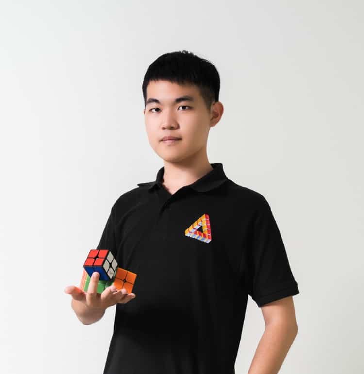 用魔術方塊點燃孩子們的希望 – Feat. 政樺老師