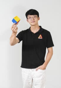夢想一號魔術方塊學院創辦人李孟一